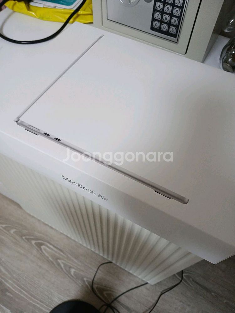 맥북에어13 m4 256gb 실버--0