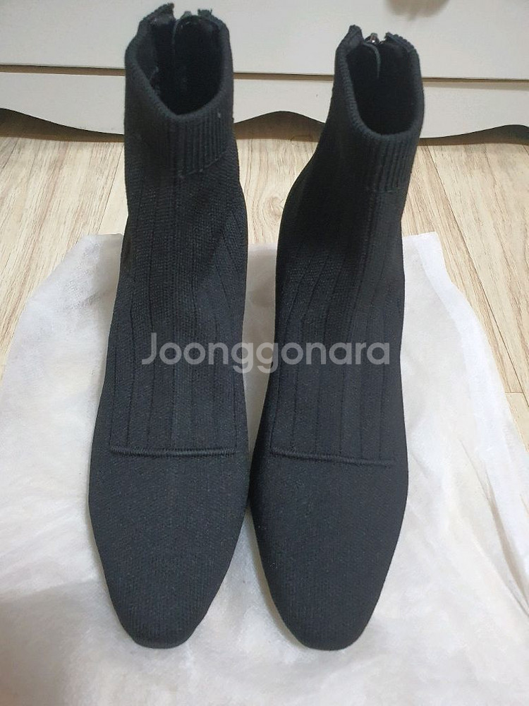 (네고가능)여성 새상품 검정250 워커부츠(상태양호)--0