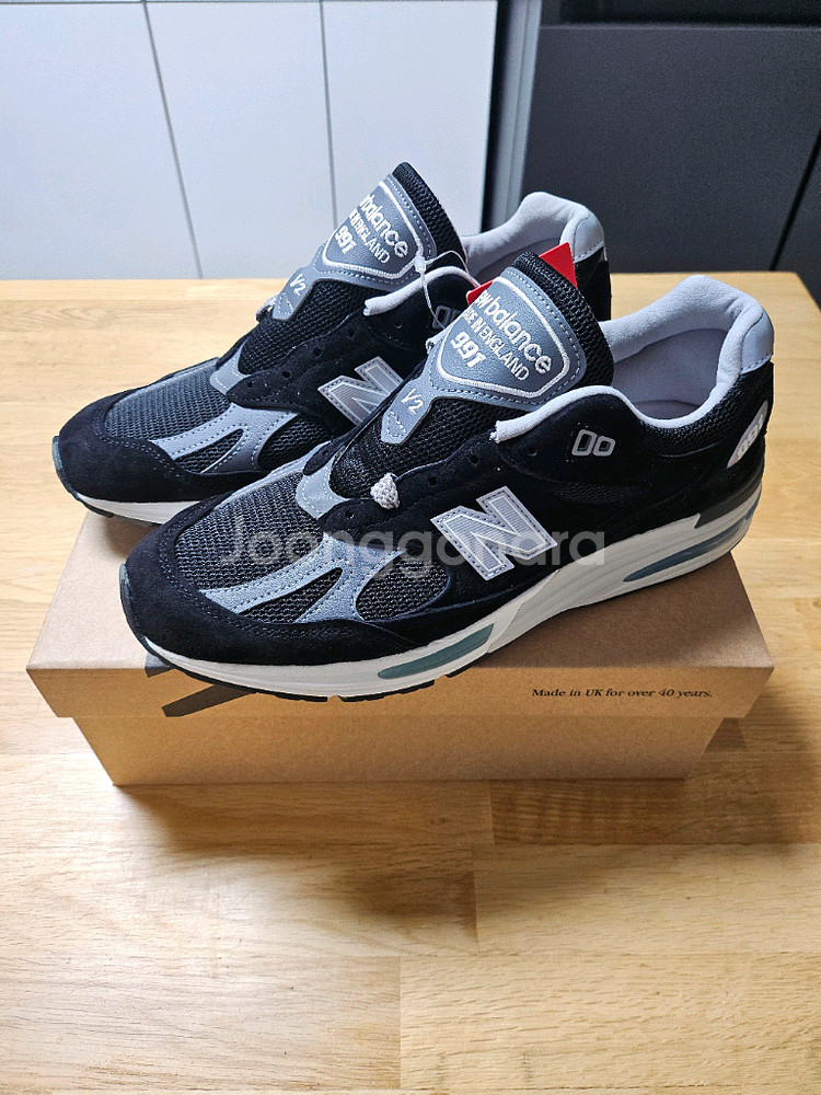뉴발란스 991v2 메이드 인 UK--0