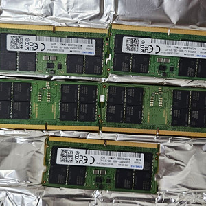 삼성 노트북용 램 pc5-5600b 32gb 미사용