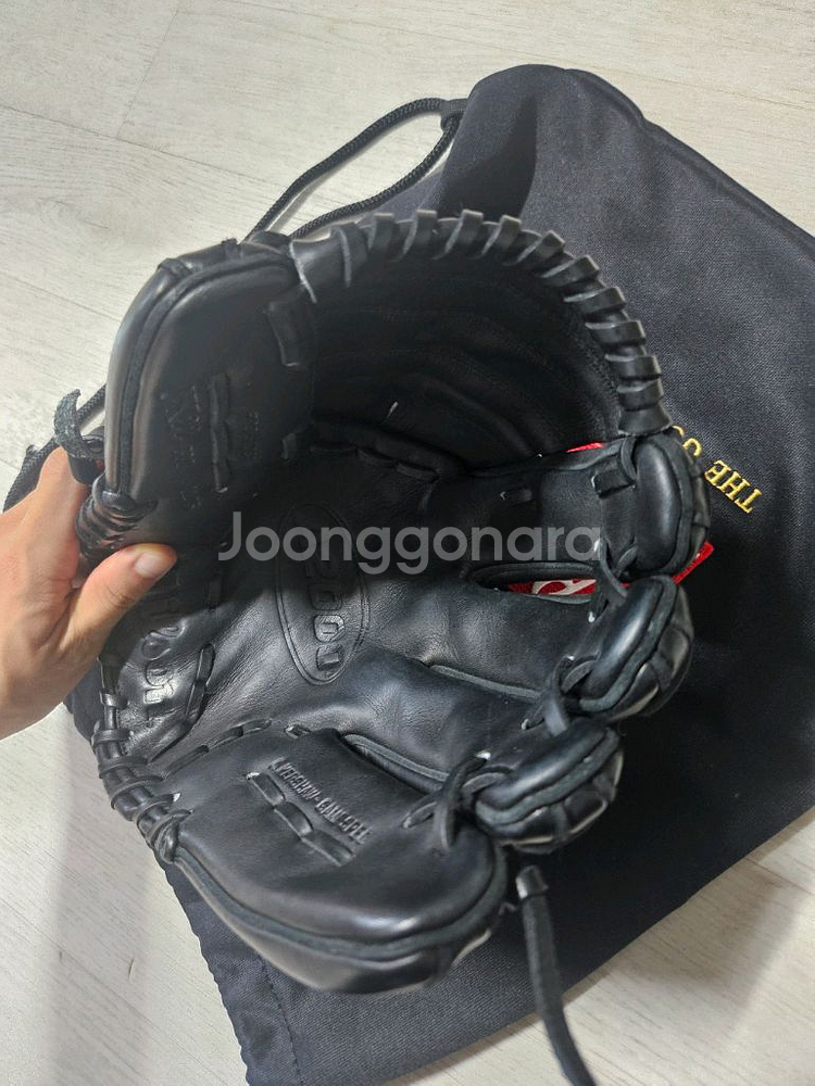 윌슨글러브 a2000 커쇼 투수 11.75인치 글러브--5