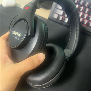 슈어 헤드폰 srh440