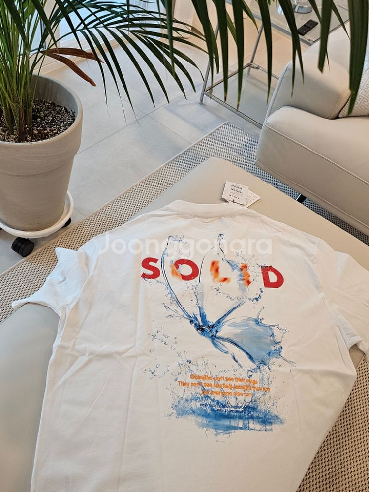 솔리드 옴므 반팔티 새상품 48사이즈 택있음--0