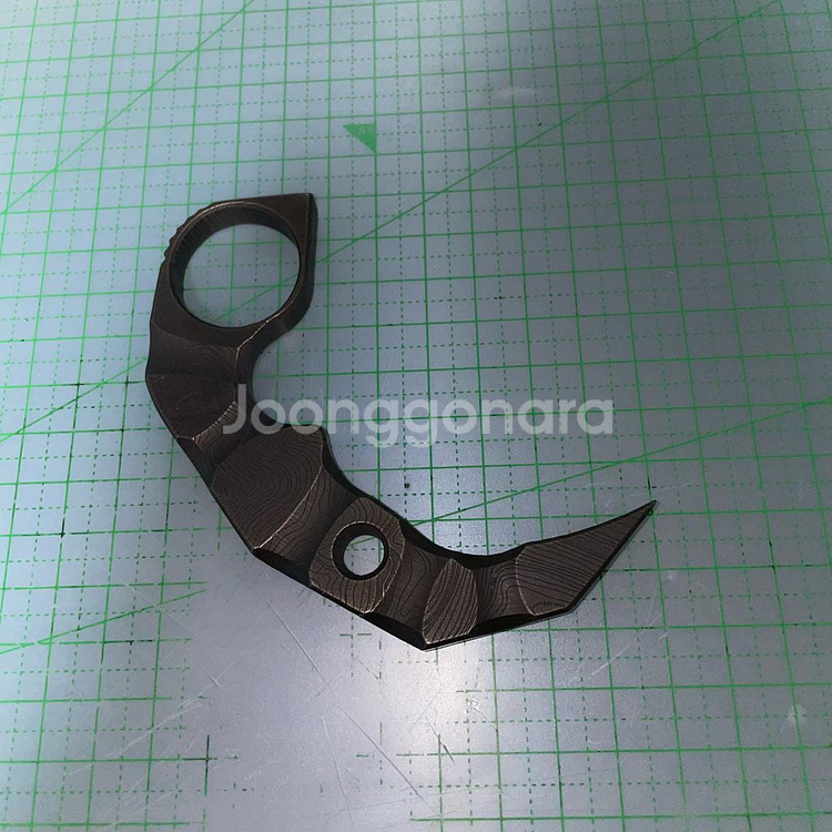 레이돕스 카람빗형 너클 나이프--0