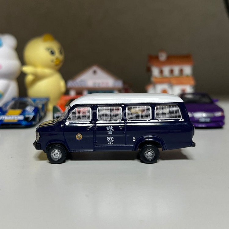 1:76 포드 Transit 홍콩 경찰 밴 다이캐스트--1