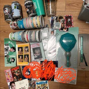 샤이니 키 민호 종현 태민 온유 굿즈랑 샤이니 응원봉