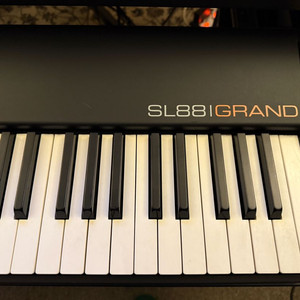 SL88 GRAND 피아노 판매합니다