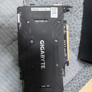 기가바이트 gtx 1060 그래픽카드