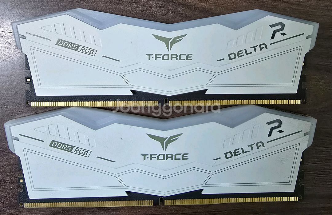 팀그룹 튜닝램 DDR5-6000 16gb x2개--0