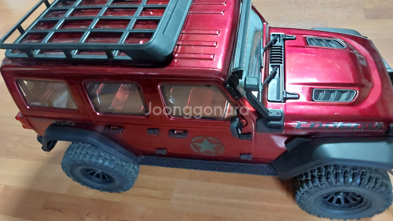 지프rc 1/7 판매합니다.--2