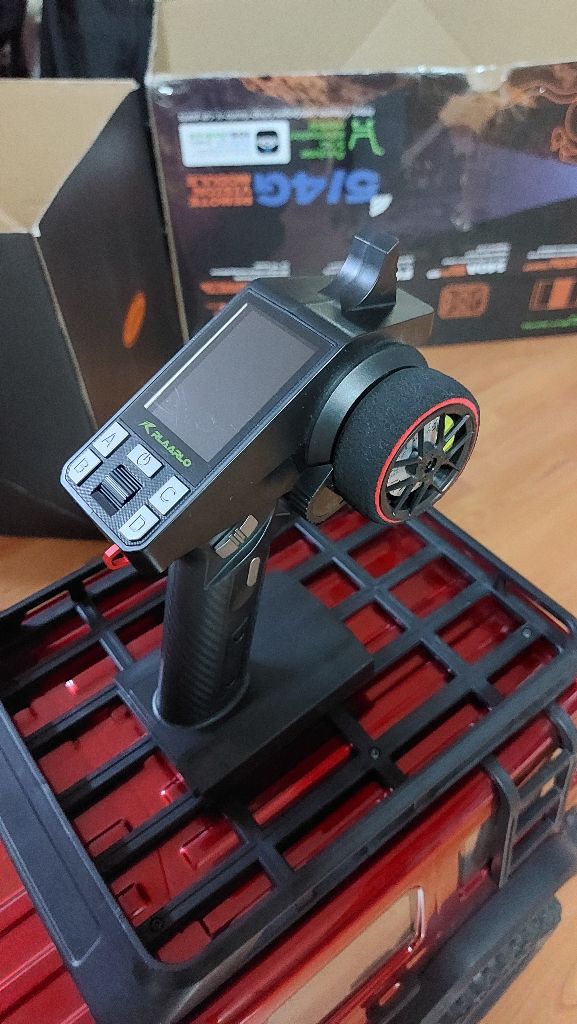 지프rc 1/7 판매합니다.