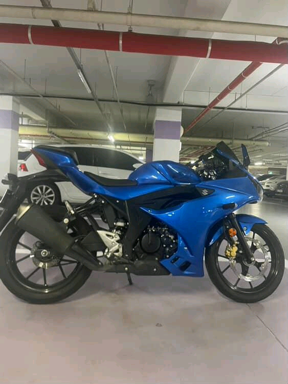 스즈키 gsx-r125 이미지
