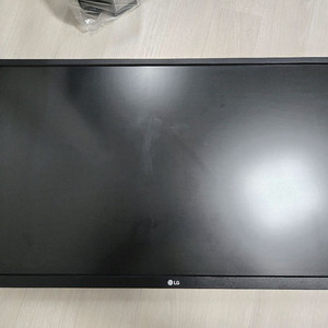LG 27인치 240hz 모니터 27GK750F
