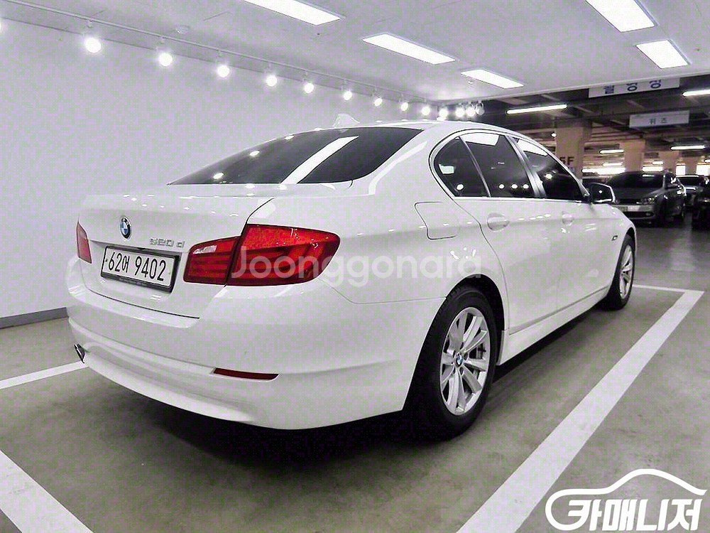 [BMW]5시리즈 (F10) 520d #최저가도전--1