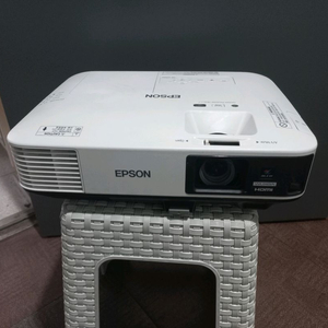 앱손5000안시 초고화질 빔프로젝터 eb-2255u