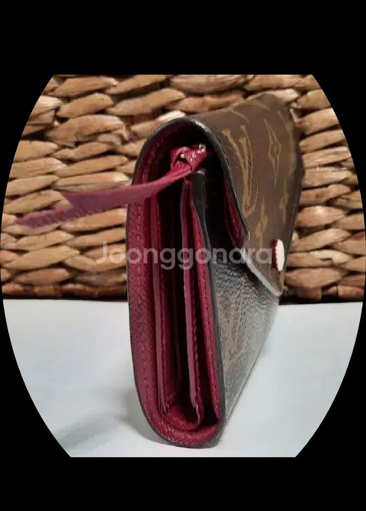 루이비통 카드지갑 Leather Wallet 정품--0