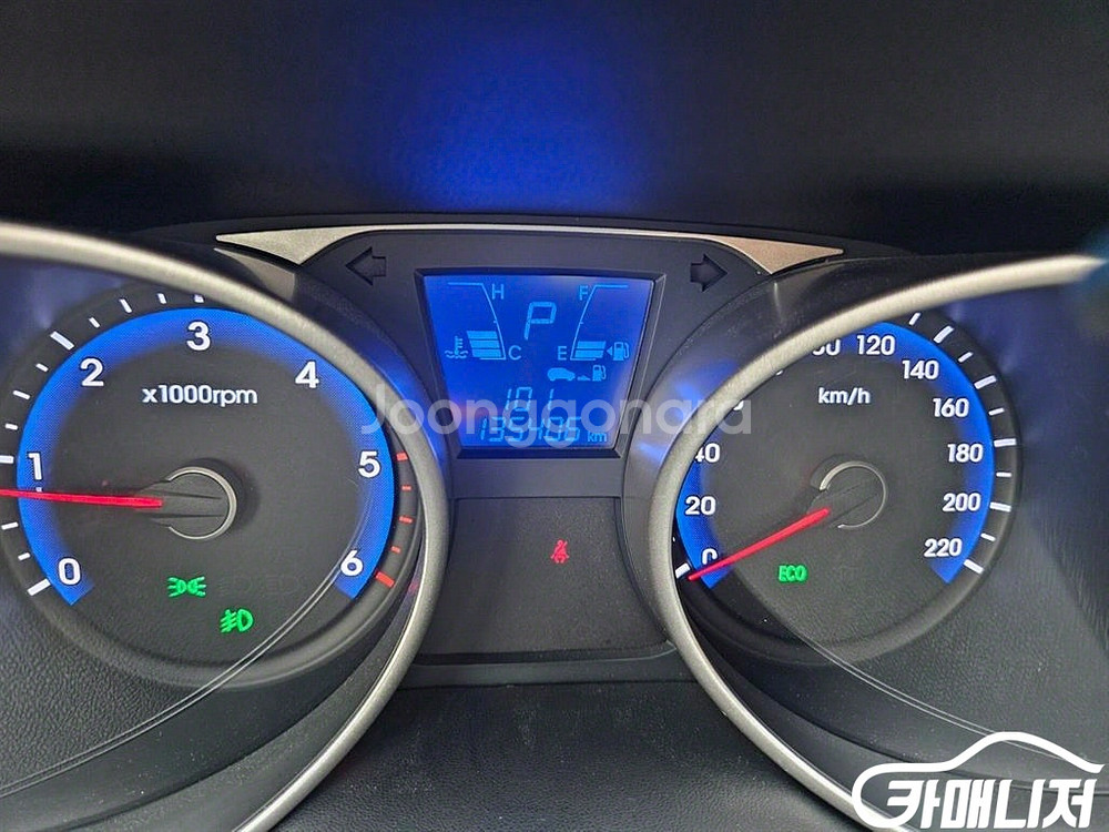 [현대]뉴 투싼iX 디젤(E-VGT)4WD 스마트 스페--4