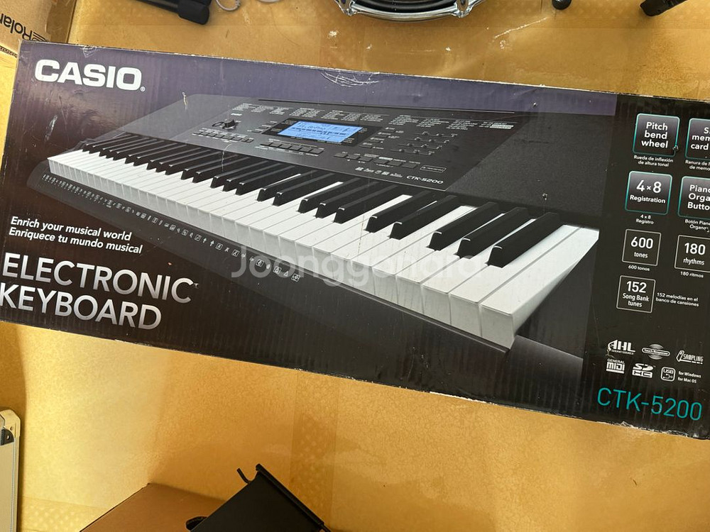 카시오 건반 CTK-5200 팝니다.--0