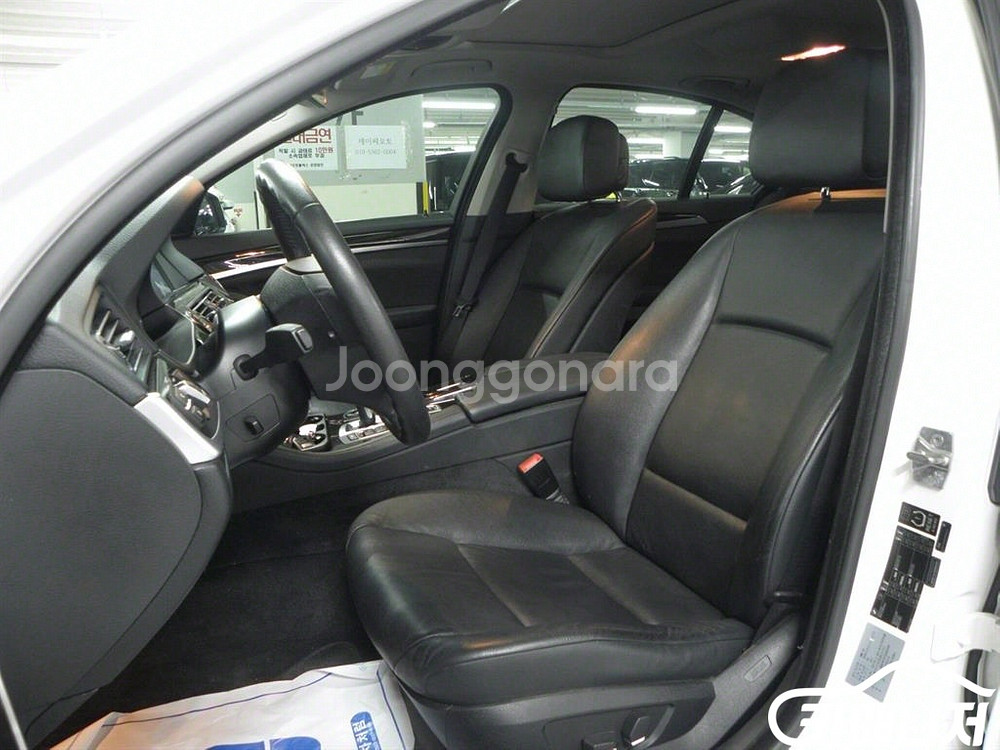 [BMW]5시리즈 (F10) 520d #최저가도전--6