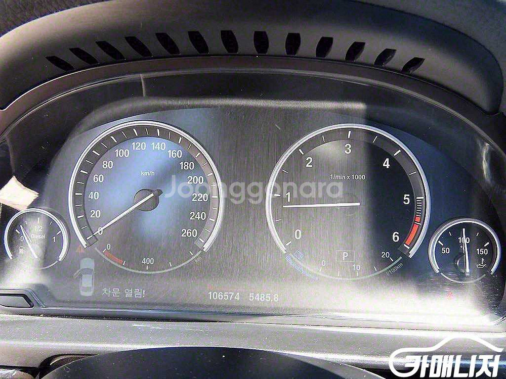 [BMW]5시리즈 (F10) 520d #최저가도전--8