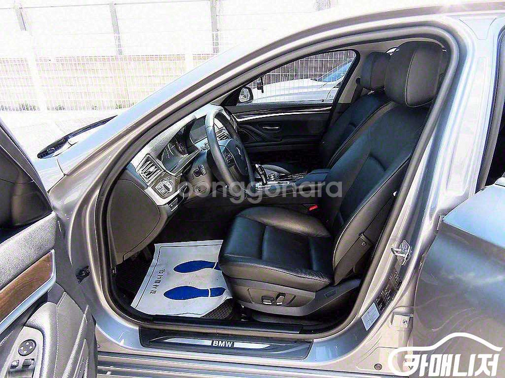 [BMW]5시리즈 (F10) 520d #최저가도전--0