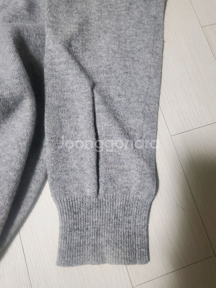 [L]꼼데가르송 블랙와펜 그레이가디건--2