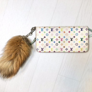 정품ㅡ루이비통 화이트멀티 인솔라이트 장지갑