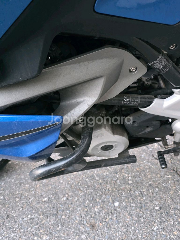 BMW G310R--8