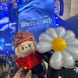 라부부 인형옷 지드래곤 GD 지디 콘서트 장미 로즈