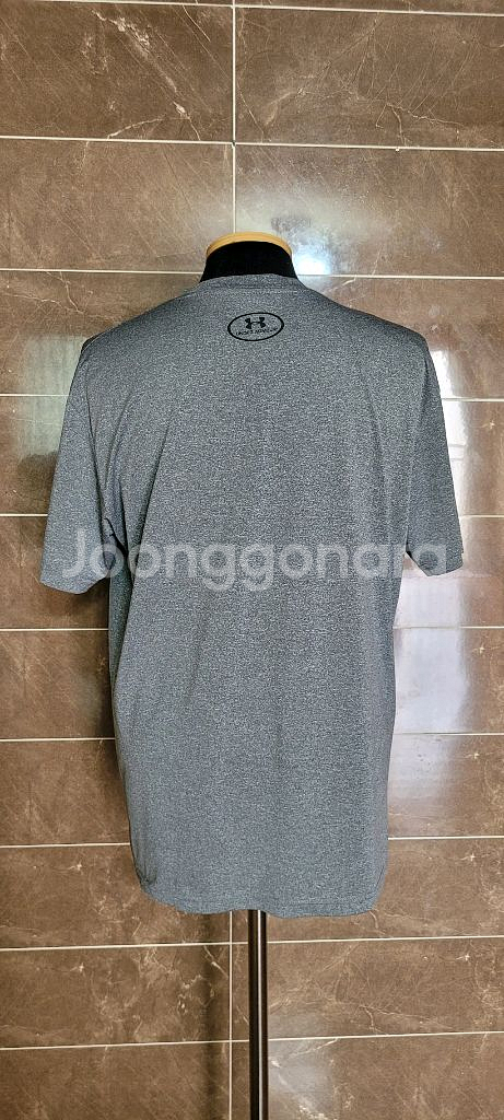 (남성95-100사이즈) 언더아머 기능성 반팔--2