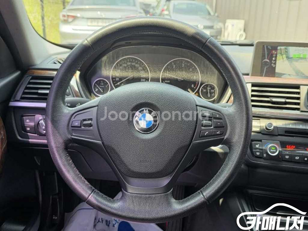 [BMW]3시리즈 (F30) 320d (5인승) #최저--6