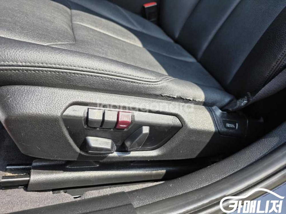 [BMW]3시리즈 (F30) 320d (5인승) #최저--9