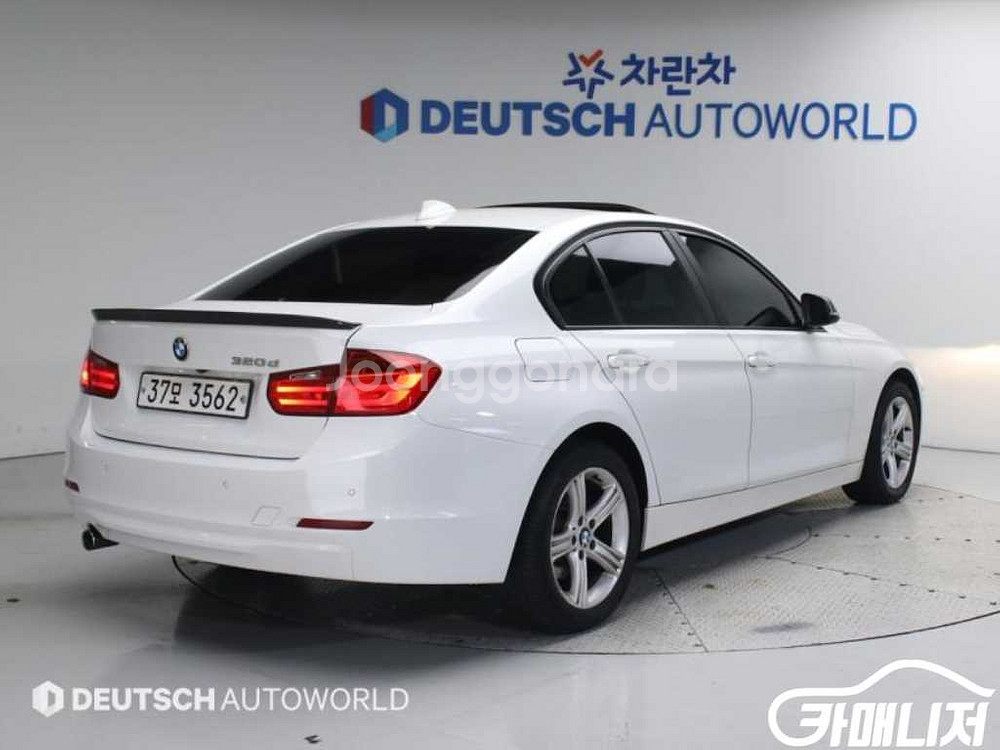 [BMW]3시리즈 (F30) 320d #최저가도전--3