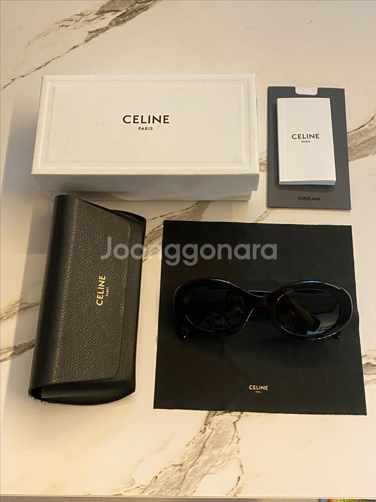 셀린느 선글라스 트리옹프 01 블랙--0