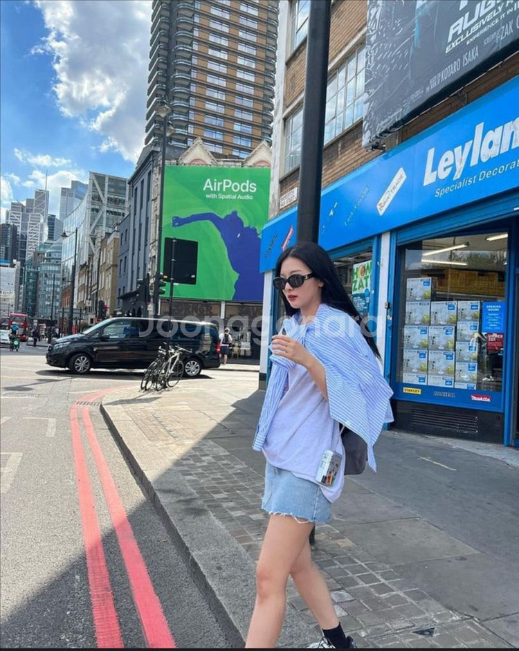 셀린느 선글라스 트리옹프 01 블랙--6