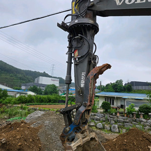 볼보06벽강산기회전암 굴삭기 포크레인 회전링크