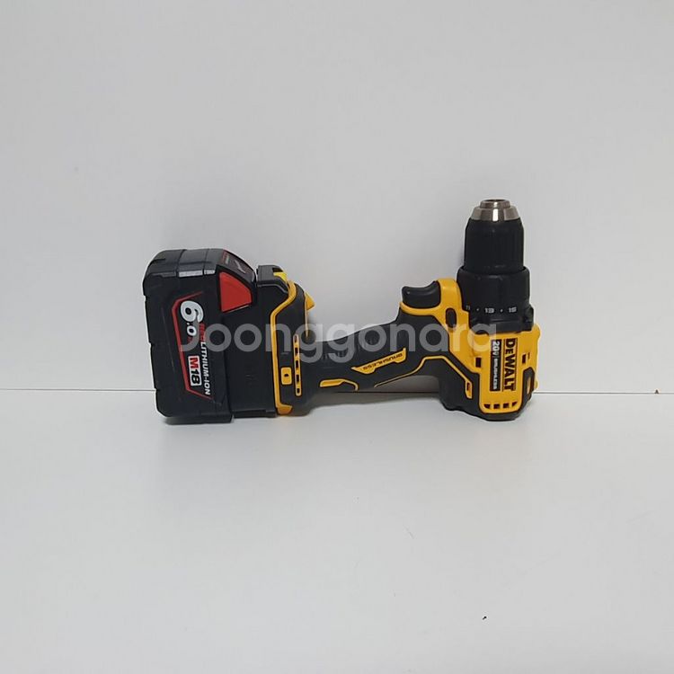 디월트 공구에 다른배터리 변환젠더 호환아답터--7