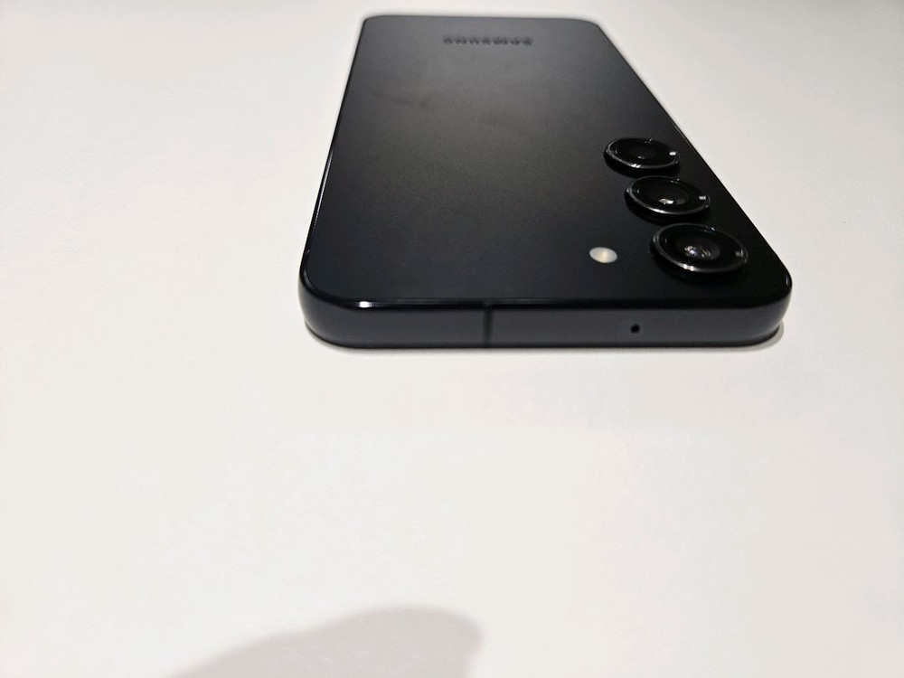 갤럭시S23 블랙 S급 휴대폰 팔아요--3