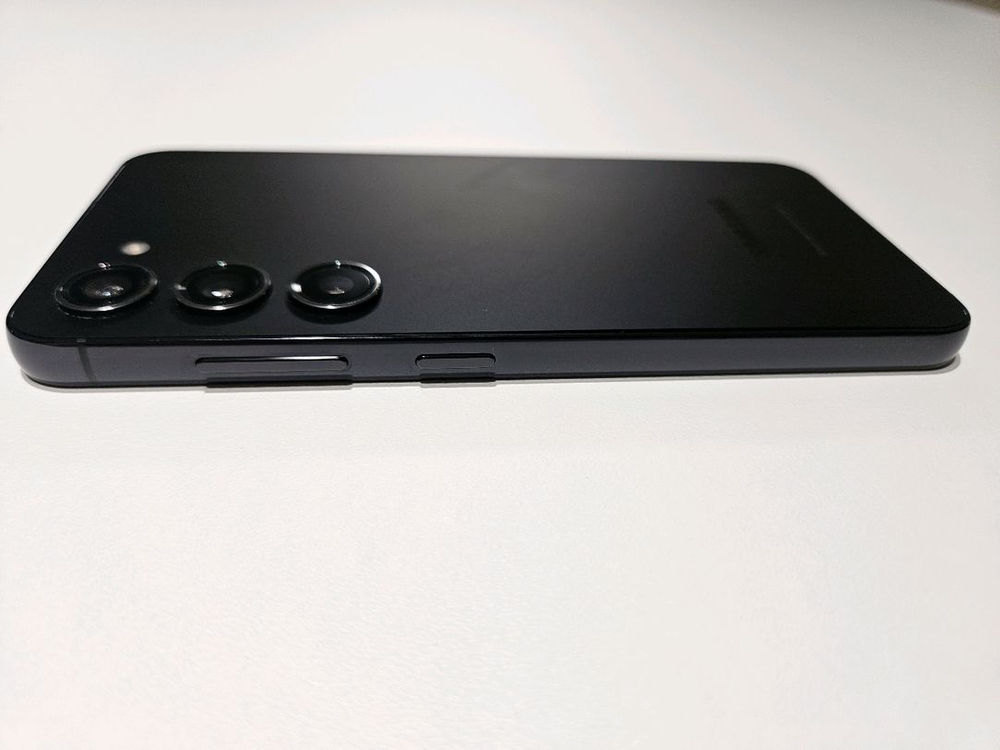 갤럭시S23 블랙 S급 휴대폰 팔아요--4