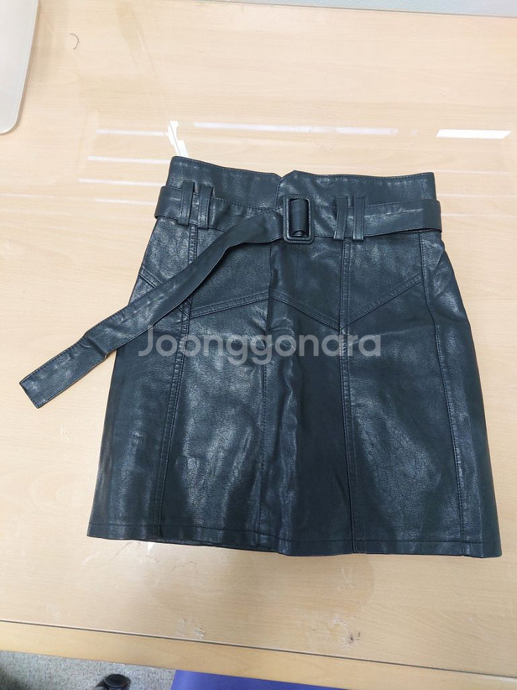 하객룩 여성의류 여성 블랙벨트 가죽 스커트 거의--0