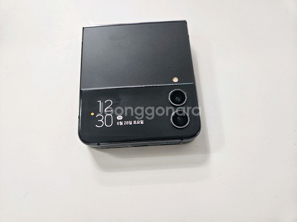 z플립4 블랙 256G kt s급--0