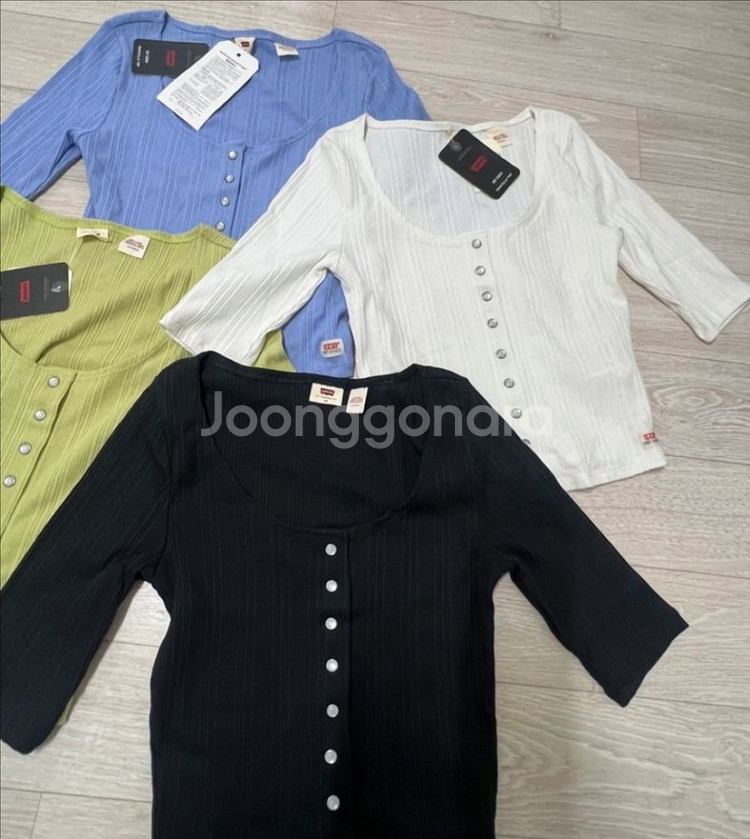 정품 리바이스 새상품 반팔가디건 스퀘어넥반팔 텍있음--1