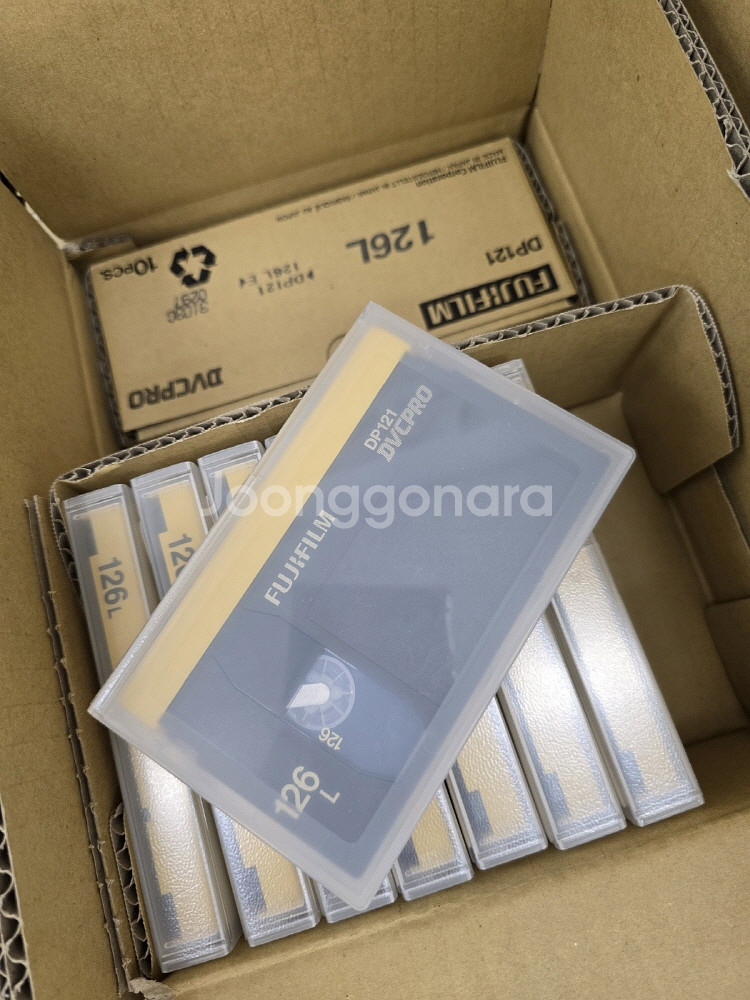 DP121 DVCPRO 미사용 테이프 33박스--1