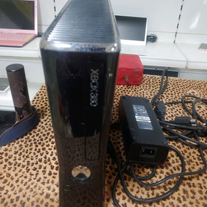 xbox 360 판매합니다.