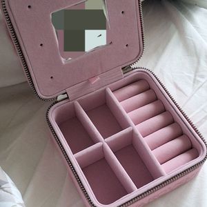 스와로브스키 핑크색 주얼리 케이스