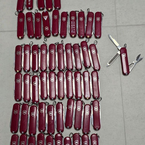 빅토리녹스 클래식 SD 미니툴 1개 가격 중고