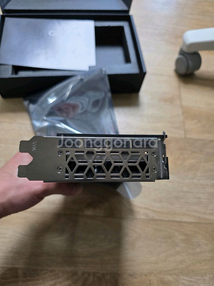 갤럭시 rtx 4060 8g oc 팝니다--1