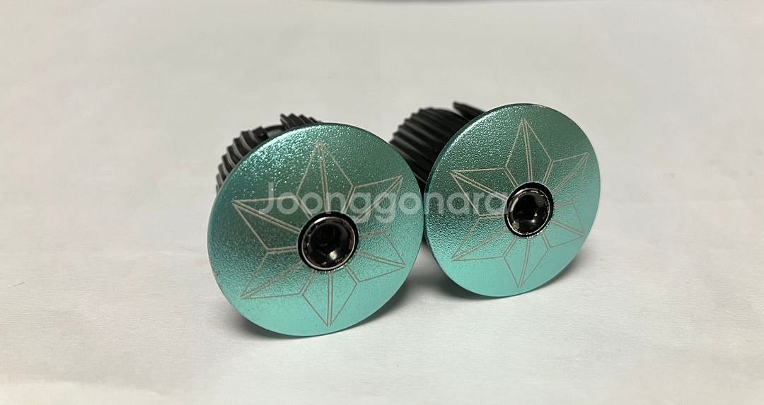 수파카즈 민트색 자전거 바엔드캡--1