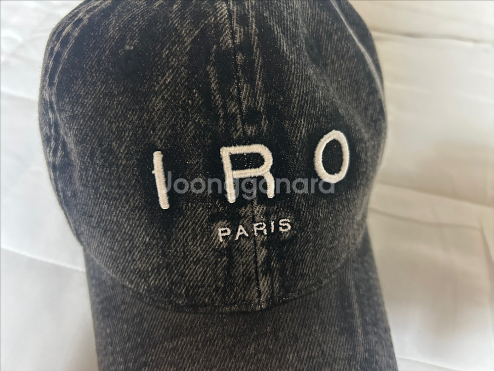 Iro 이로 로고자수 데님 볼캡 흑청--1