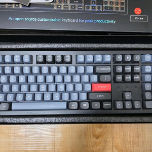 키크론 K10 Pro RGB 기계식 핫스왑 저소음 적축